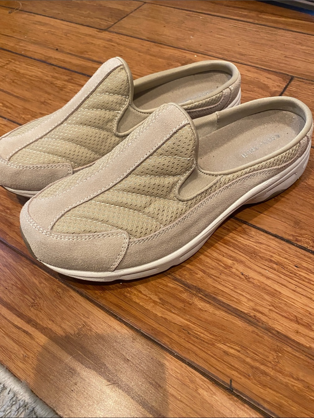 Easy Spirit Beige Slip-On Comfort Clogs